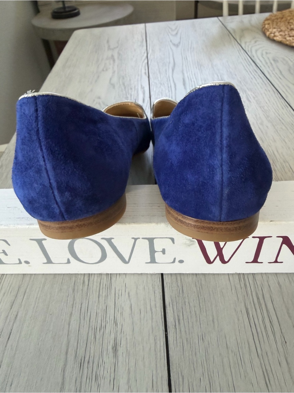 C. Wonder Courtney Blue Suede Polar Bear Embroidered Loafers Flats 10 EUC - Picture 5 of 8